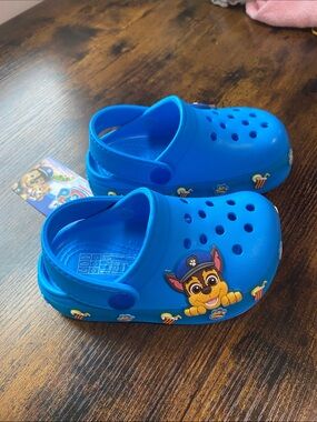 Paw Patrol Bright Blue Kids Clog Sandals with Character(lights up) sz 7.5